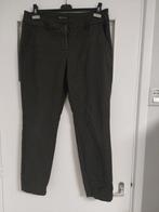 Mooie broek stretch red button stretch maat 42 / 44, Overige kleuren, Maat 42/44 (L), Ophalen of Verzenden, Zo goed als nieuw