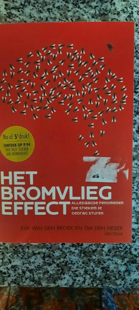 Eva van den Broek - Het bromvliegeffect, Boeken, Psychologie, Zo goed als nieuw, Ophalen of Verzenden