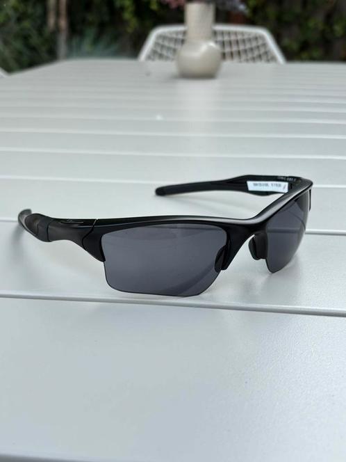 Oakley half jacket, Sieraden, Tassen en Uiterlijk, Zonnebrillen en Brillen | Heren, Zo goed als nieuw, Zonnebril, Oakley, Ophalen of Verzenden