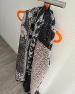 Leuke grote sjaal Even&Odd roze zwart grijs, Ophalen of Verzenden, Zo goed als nieuw, Maat 46/48 (XL) of groter, Sjaal
