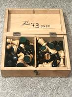 Vintage Chess Staunton met opbergdoos Koninghoogte 73 mm, Hobby en Vrije tijd, Gezelschapsspellen | Bordspellen, Ophalen of Verzenden
