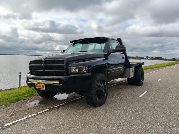 Dodge Ram 3500 dually Pickup Cummins 24klepper, Auto's, Bestelauto's, Particulier, ABS, Airbags, Airconditioning, Android Auto