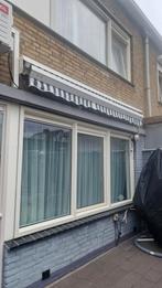 Electrischch knikarm   zonnescherm 3.30 / 2.5     €90, Gebruikt, Elektrisch, Ophalen of Verzenden, 250 cm tot 450 cm