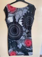 Desigual jurkje maat L, Kleding | Dames, Tops, Ophalen of Verzenden, Zo goed als nieuw, Maat 38/40 (M), Korte mouw