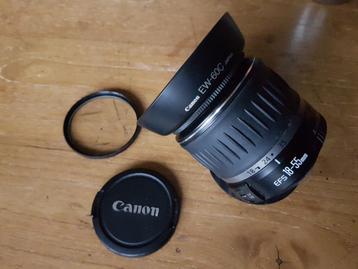 Canon autofocus lens EF-S 18-55mm 1: 3.5 - 5.6  beschikbaar voor biedingen