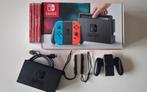 Nintendo Switch incl. 4 games en opberghoes, Ophalen, Met games, Zo goed als nieuw, Zonder controller