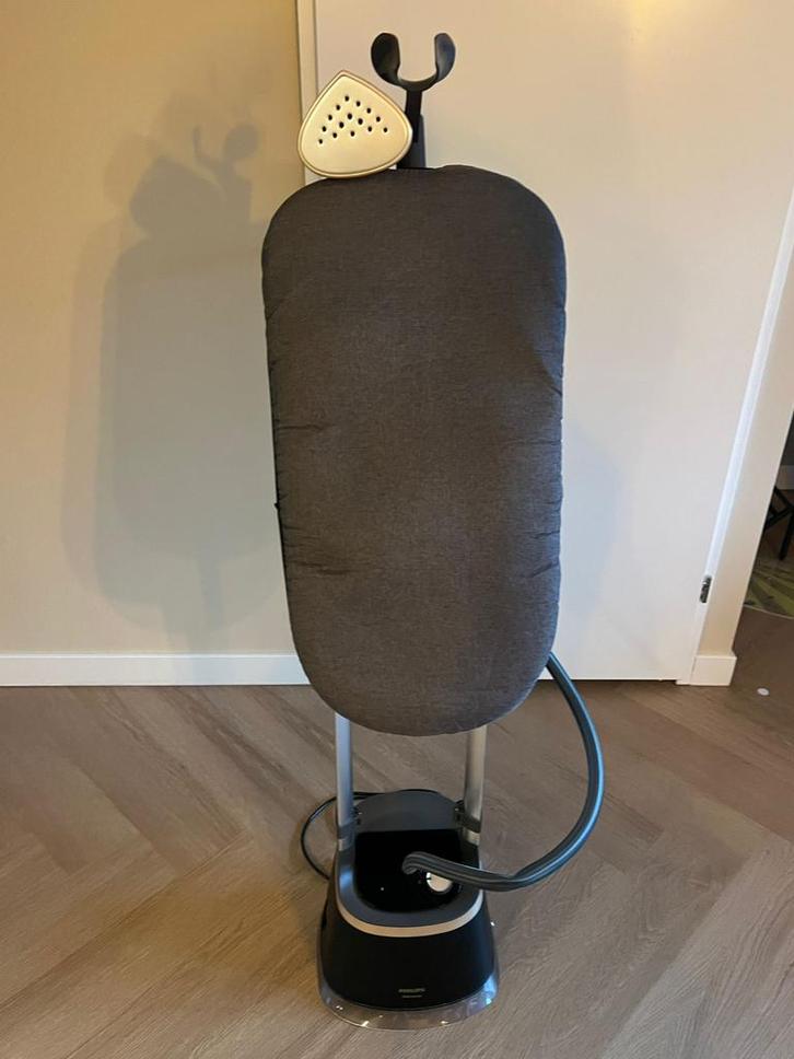 Philips Stand Steamer 3000 | kledingstomer | ZGAN, Witgoed en Apparatuur, Stoomapparaten, Zo goed als nieuw, Kledingstomer, Ophalen of Verzenden