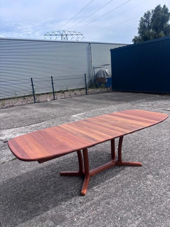 Vintage eettafel teak dyrlund uitschuifbaar deens, Huis en Inrichting, Tafels | Eettafels, Gebruikt, Vijf personen of meer, Rechthoekig