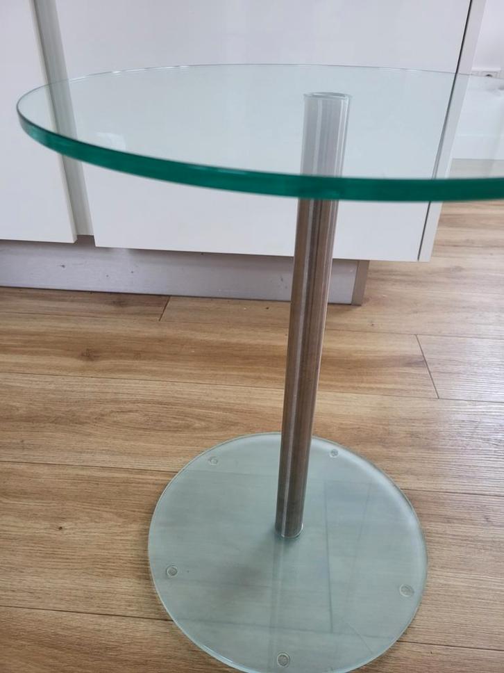Ronde Glazen Bijzettafel - Modern Design, Huis en Inrichting, Tafels | Bijzettafels, Zo goed als nieuw, Rond, 45 tot 60 cm, Minder dan 55 cm