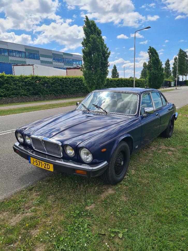 Jaguar XJ6 4.2 Blauw– 1982 – projectauto APK 29-09-2027 !!, Auto's, Jaguar, Particulier, XJ, Airconditioning, Boordcomputer, Centrale vergrendeling