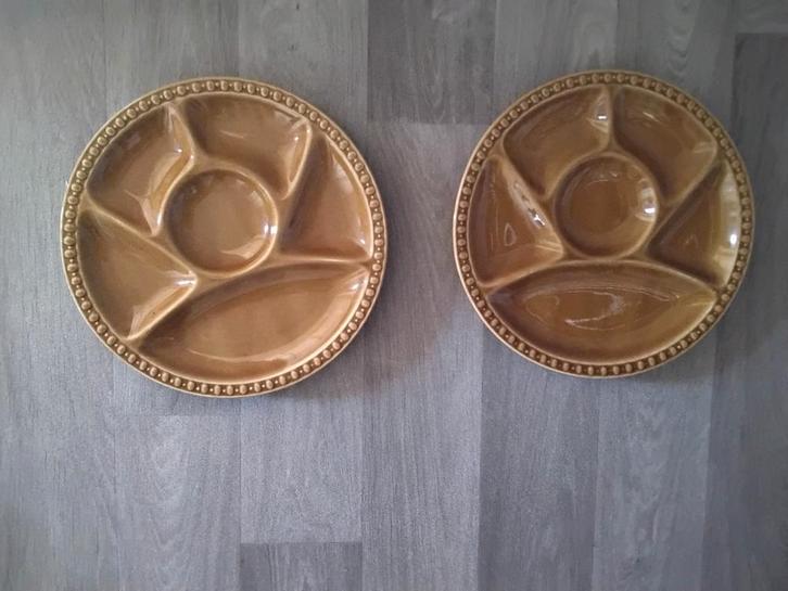 Vintage borden met Vakken gourmetborden barbecue geel, Huis en Inrichting, Woonaccessoires | Schalen en Manden, Zo goed als nieuw