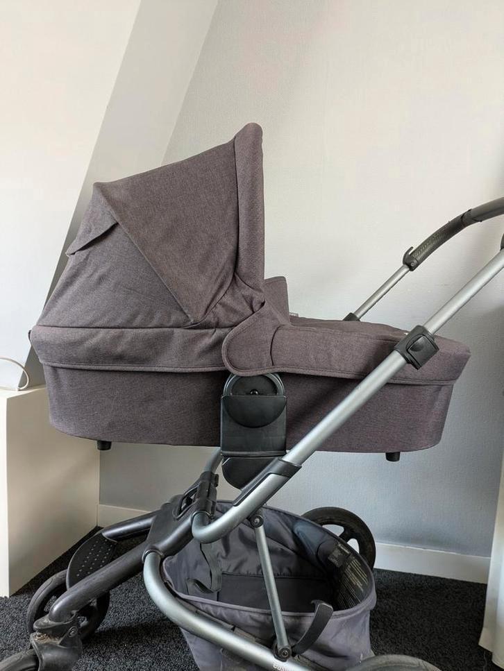 Easywalker Harvey, Kinderen en Baby's, Kinderwagens en Combinaties, Gebruikt, Kinderwagen, Overige merken, Met reiswieg, Verstelbare duwstang