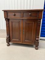 Leuk klein kastje met 2 deuren en lades., Huis en Inrichting, Kasten | Overige, Ophalen, Gebruikt