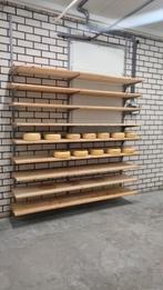 Degelijke kaasplanken voor opslag en rijping, Ophalen of Verzenden, Zo goed als nieuw