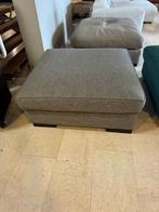 Hocker voetenbank pouff stof grijs nieuw afgeprijsd, Ophalen, 125 cm of meer, Nieuw, Stof