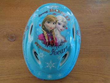 Frozen kinder fietshelm: mt 53/54 beschikbaar voor biedingen