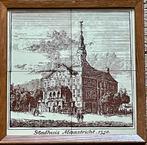 Tegelplateau Stadhuis Maastricht 1740 vier tegels in lijst, Antiek en Kunst, Antiek | Wandborden en Tegels, Ophalen of Verzenden