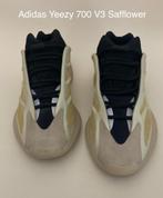 Adidas Yeezy 700 V3 Safflower Maat 40, Adidas, Ophalen of Verzenden, Sneakers of Gympen, Gedragen
