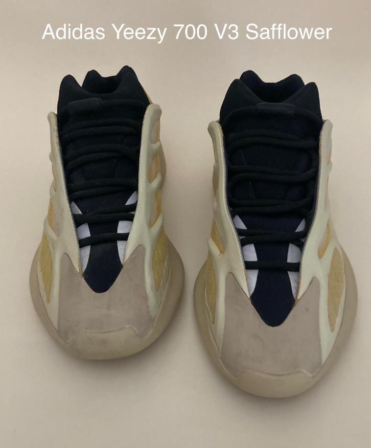 Adidas Yeezy 700 V3 Safflower Maat 40, Kleding | Dames, Schoenen, Gedragen, Sneakers of Gympen, Ophalen of Verzenden