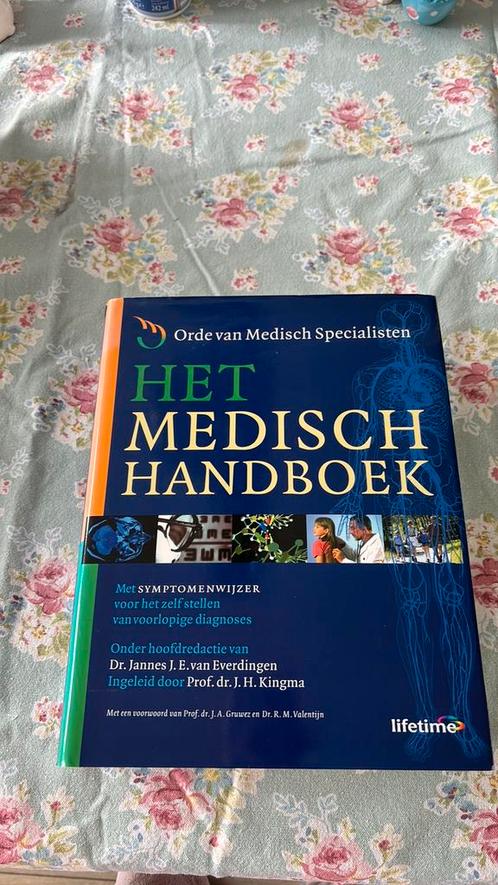 Het medisch handboek., Boeken, Studieboeken en Cursussen, Zo goed als nieuw, Ophalen