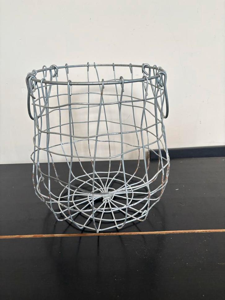 Metalen Draadmand, Huis en Inrichting, Woonaccessoires | Schalen en Manden, Gebruikt, Mand, Rond, Overige materialen, Ophalen