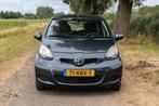 Toyota Aygo 1.0 12V Vvt-i 5DRS 2011 Grijs, Voorwielaandrijving, Stof, 4 stoelen, 68 pk