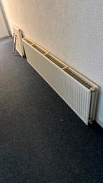Nette radiator 200x50x10cm, Doe-het-zelf en Verbouw, Verwarming en Radiatoren, Ophalen, Zo goed als nieuw, Radiator, 30 tot 80 cm