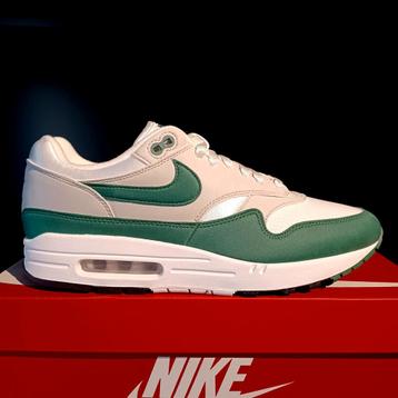 Nike Air Max 1 Anniversary Green - 43 beschikbaar voor biedingen