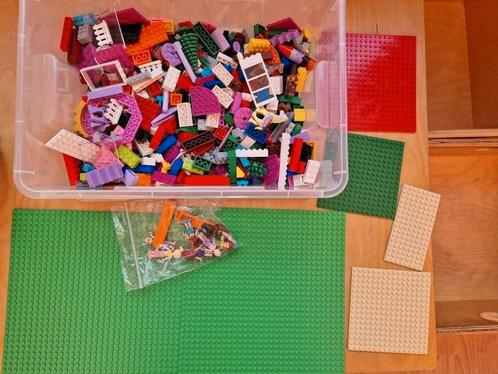 Lego met 2 grondplaten, Kinderen en Baby's, Speelgoed | Bouwstenen, Gebruikt, Ophalen of Verzenden