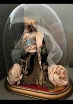 Maria met haar zoon ,wassen beeld in stolp, Ophalen of Verzenden