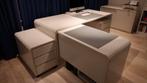Bureau met ladenblokken en wandkast, gratis af te halen, Ophalen, Met wielen, Gebruikt, Bureau