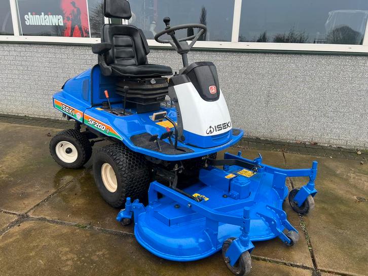 Iseki SF200TH frontmaaier 3cil diesel mulch 140cm, Tuin en Terras, Zitmaaiers, Zo goed als nieuw, 120 cm of meer, Ophalen