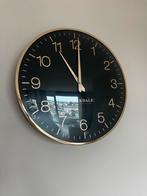 Riverdale Wandklok Zwart/Goud, Huis en Inrichting, Woonaccessoires | Klokken, Ophalen of Verzenden, Zo goed als nieuw, Analoog