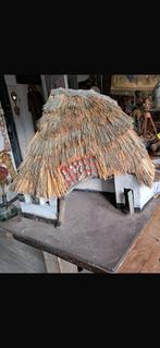 Mooie  oude kerststal van hout en rieten  dak, Ophalen of Verzenden