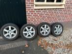4 stuks licht metalen velgen met goede winterbanden, Ophalen, Gebruikt, 15 inch, 175 mm