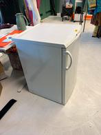 Vriezer sta model 4 lades, Gebruikt, Minder dan 60 cm, 160 cm of meer, Vrijstaand