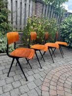 Vintage Ahrend Cirkel Friso Kramer Rietveld eetkamerstoelen, Huis en Inrichting, Stoelen, Ophalen, Gebruikt, Bruin, Vintage