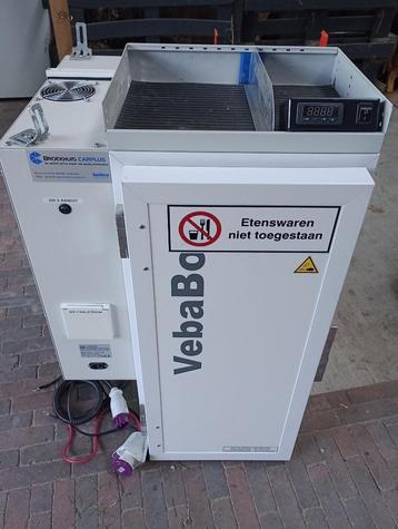 Vebabox compact koelbox 12 en 230 volt bestelauto dag/nacht beschikbaar voor biedingen