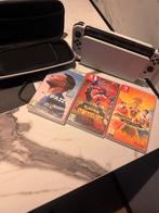 Nintendow Switch OLED + 3 Games and carry case + accessories, Switch OLED, Ophalen of Verzenden, Zo goed als nieuw, Met 1 controller