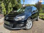 Volkswagen Tiguan 1.4 TSI Sport&Style | Pano | Clima | Stoel, Voorwielaandrijving, Euro 5, Zwart, Bedrijf