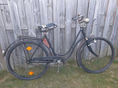 Oldtimer damesfiets Presto Chemnitz, Fietsen en Brommers, Fietsen | Oldtimers, Ophalen