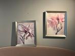 2 Schilderijen met Bloemen - Oudroze/Mauve, Minder dan 50 cm, 50 tot 75 cm, Ophalen of Verzenden, Zo goed als nieuw