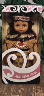 Parrs Maori Doll nr.20 New Zealand 17cm, Verzamelen, Poppen, Ophalen of Verzenden, Zo goed als nieuw, Pop