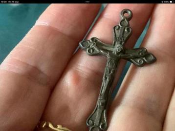 Vintage kruis Kettinghanger hanger , Italy  beschikbaar voor biedingen