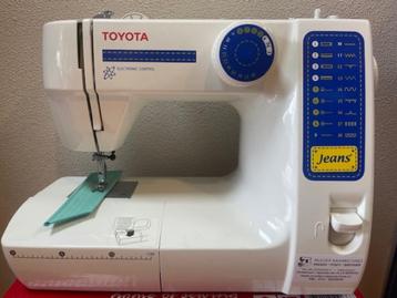 Toyota naaimachine ook voor JEANS beschikbaar voor biedingen