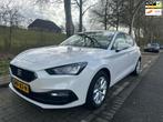 Seat Leon 1.0 eTSI Style e-HYBRIDE automaat ,carplay, achter, Gebruikt, Euro 6, Leon, Wit