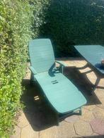 Groene ligstoel met wieltjes & voetsteun, Tuin en Terras, Ophalen, Zo goed als nieuw, Kunststof, Verstelbaar