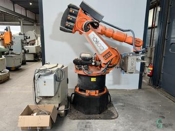 Robots KUKA KR 150L 150SP/2 2001 beschikbaar voor biedingen