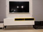 TV meubel / hangend / MDF Italia / nog zeer netjes!, Huis en Inrichting, Ophalen, Zo goed als nieuw, 25 tot 50 cm, Minder dan 100 cm