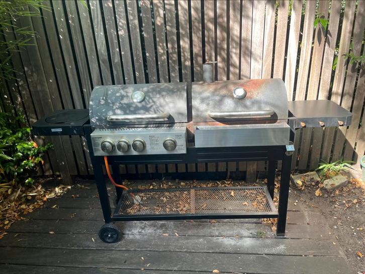 Arpe Dual Fuel BBQ – Gas + Charcoal / Houtskool, Tuin en Terras, Houtskoolbarbecues, Gebruikt, Ophalen